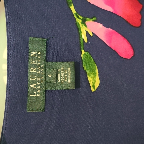 Floral Bodycon Dress with Side Ruching - Picture 5 of 6